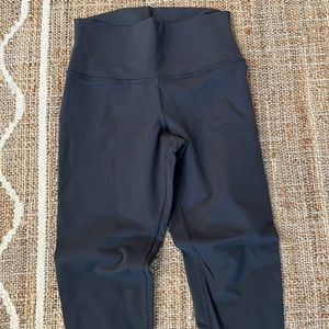 ALO leggings 7/8 length size M